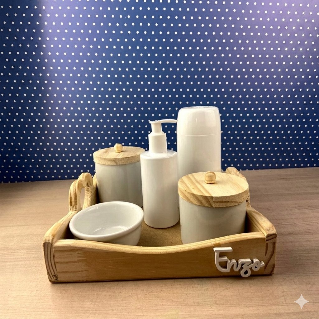 kit higiene bebê porcelana personalizado com nome madeira pinus menino