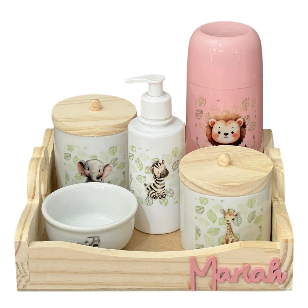 kit higiene bebê porcelana safari personalizado com nome bandeja madeira quarto bebê decoração infantil