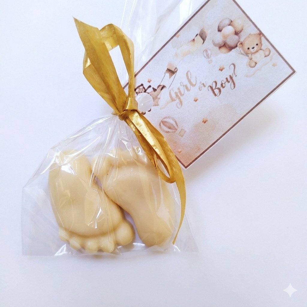 Mini pezinhos sabonete perfumado lembrancinha chá de bebê kit 60 unidades decorado
